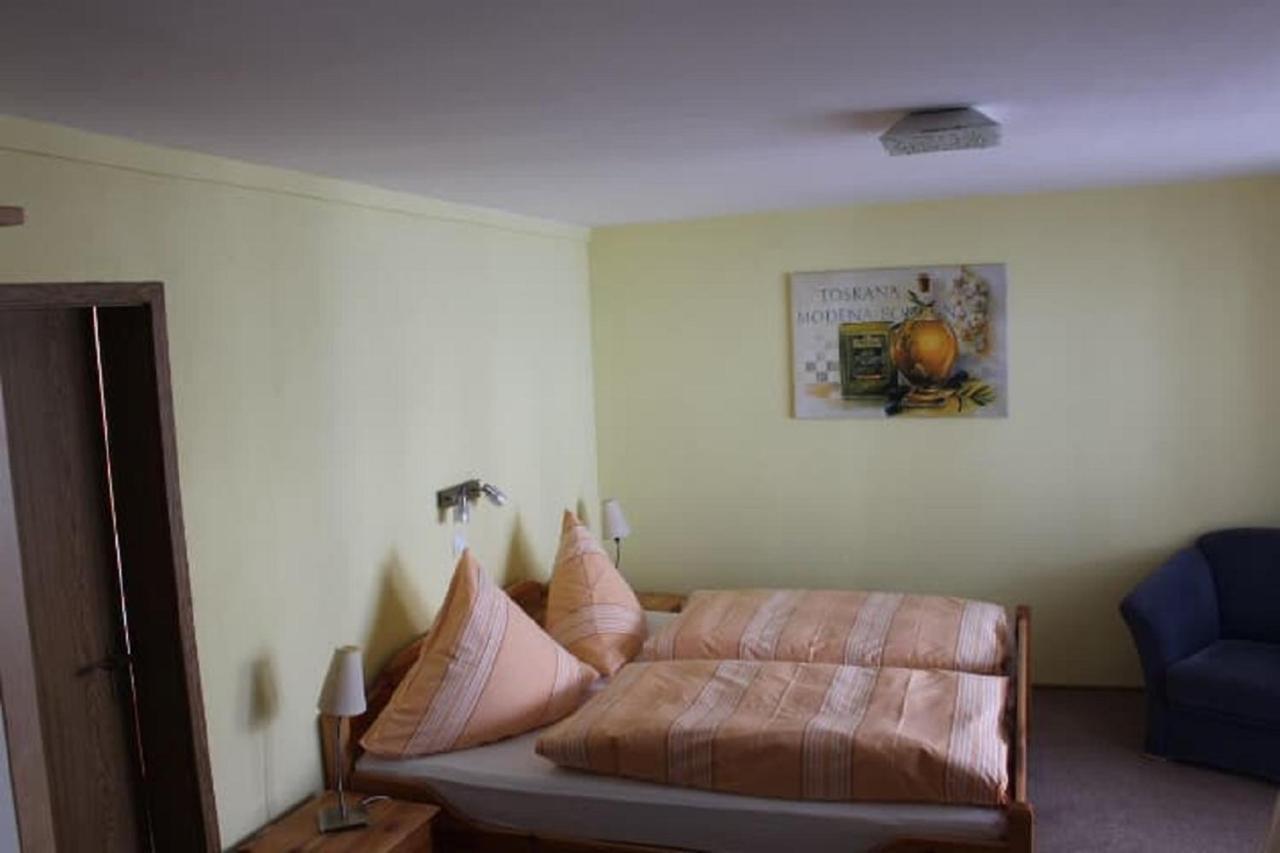 Pension Stauber Hohenburg ภายนอก รูปภาพ